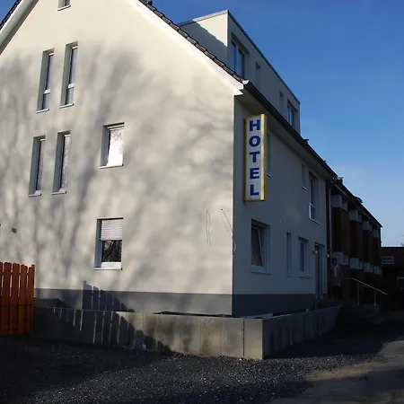 Otel Lohmann 2*